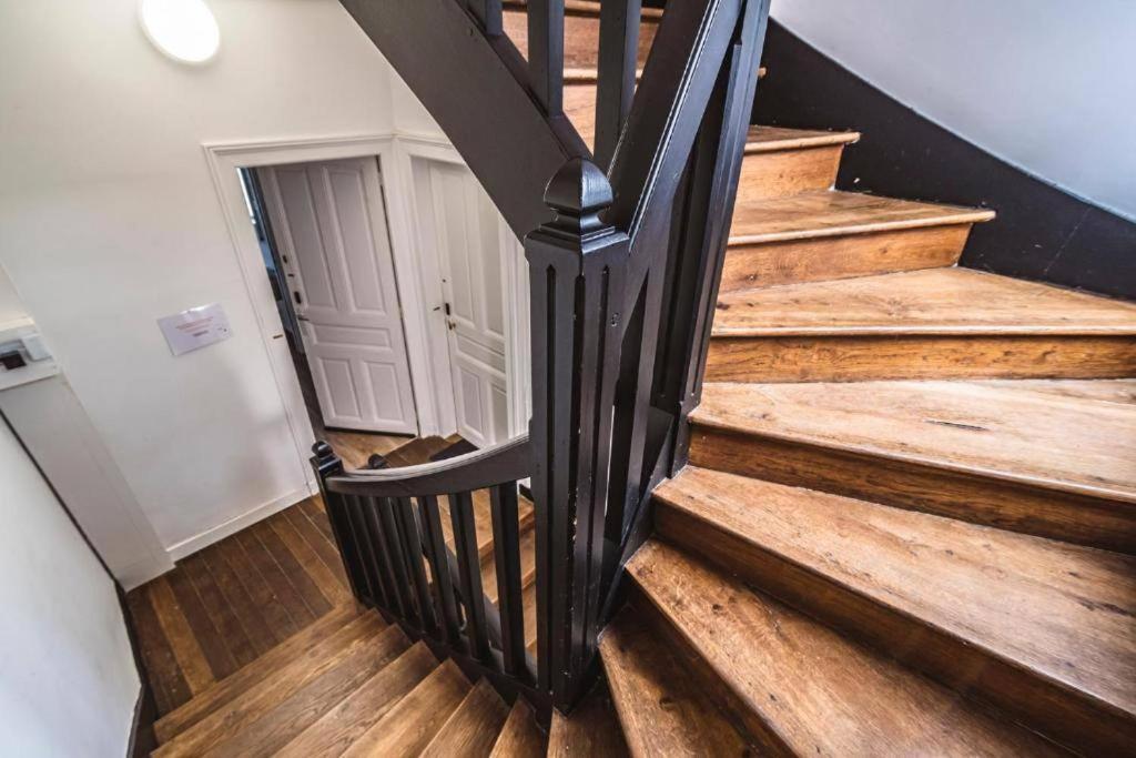 Ferienwohnung Steam, Baignoire Balneo Et Clim Reims Exterior foto