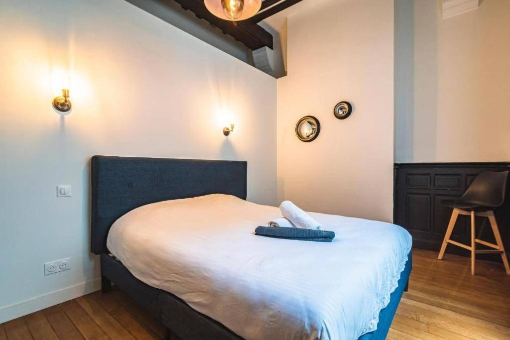 Ferienwohnung Steam, Baignoire Balneo Et Clim Reims Exterior foto