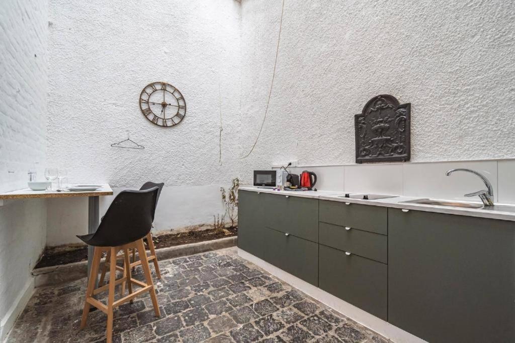 Ferienwohnung Steam, Baignoire Balneo Et Clim Reims Exterior foto